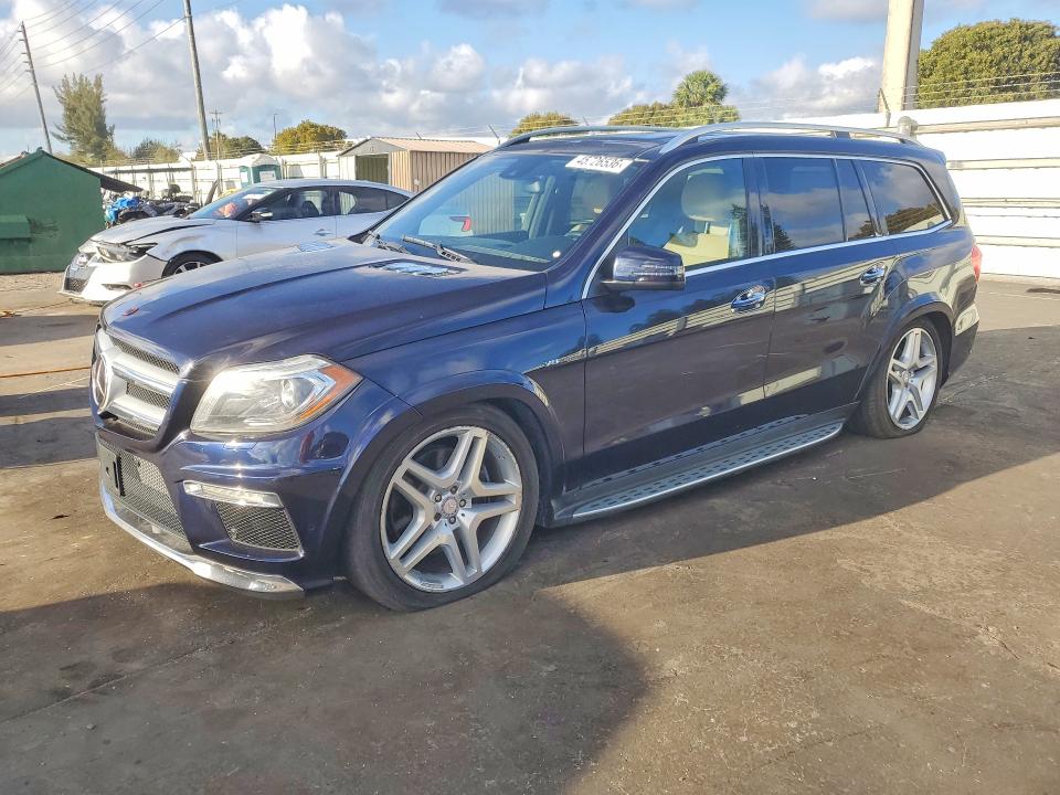 45726536 :رقم المزاد ، 4JGDF7DE6FA483247 vin ، 2015 Mercedes-benz Gl مزاد بيع