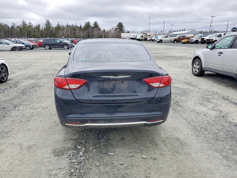 47773626 :رقم المزاد ، 1C3CCCFB2GN139501 vin ، 2016 Chrysler 200 مزاد بيع