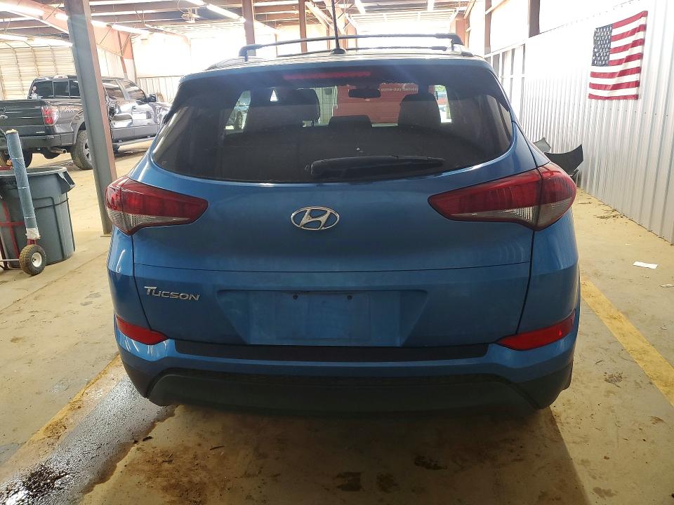 2016 Hyundai Tucson მანქანა იყიდება აუქციონზე, vin: KM8J33A42GU155615, აუქციონის ნომერი: 47124286