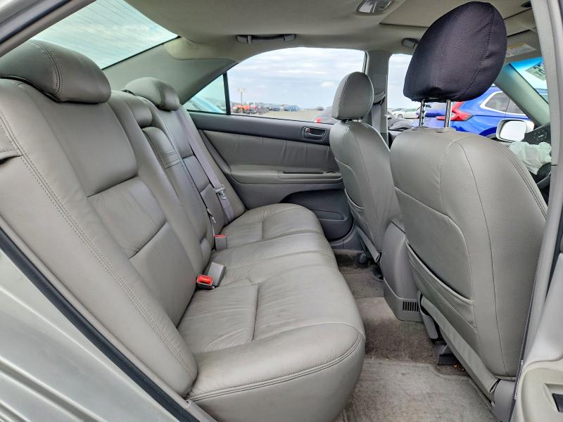 48251566 :رقم المزاد ، 4T1BE32K53U145490 vin ، 2003 Toyota Camry مزاد بيع