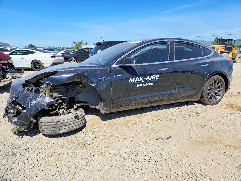 46225046 :رقم المزاد ، 5YJ3E1EA9KF304258 vin ، 2019 Tesla Model 3 مزاد بيع