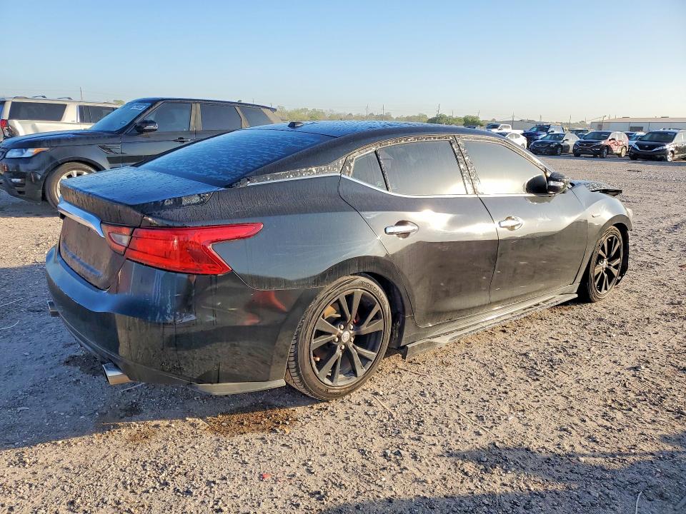 46743506 :رقم المزاد ، 1N4AA6AP3JC389142 vin ، 2018 Nissan Maxima مزاد بيع