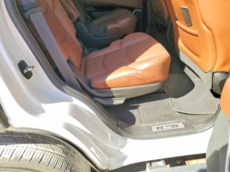41979466 :رقم المزاد ، 1GYS4CKJ6HR283283 vin ، 2017 Cadillac Escalade مزاد بيع