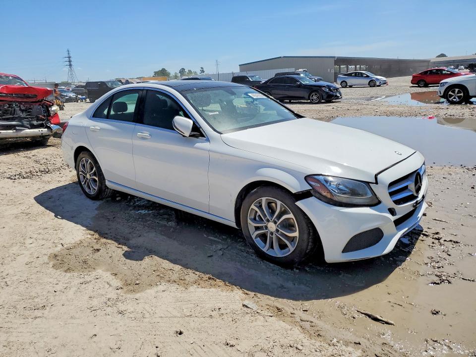 2016 Mercedes-benz C მანქანა იყიდება აუქციონზე, vin: 55SWF4KB6GU108163, აუქციონის ნომერი: 46943886