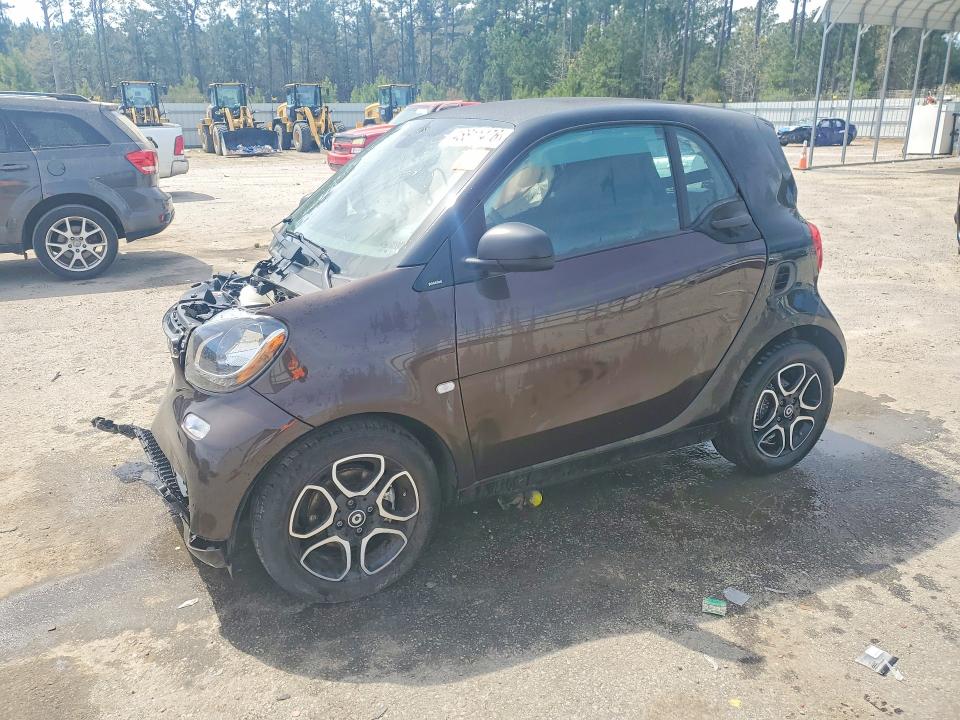 Продаж на аукціоні авто 2018 Smart Fortwo, vin: WMEFJ9BA4JK315585, номер лоту: 46611476
