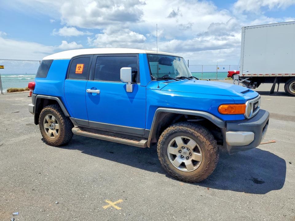 2007 Toyota Fj Cruiser მანქანა იყიდება აუქციონზე, vin: JTEZU11F570007133, აუქციონის ნომერი: 48176456