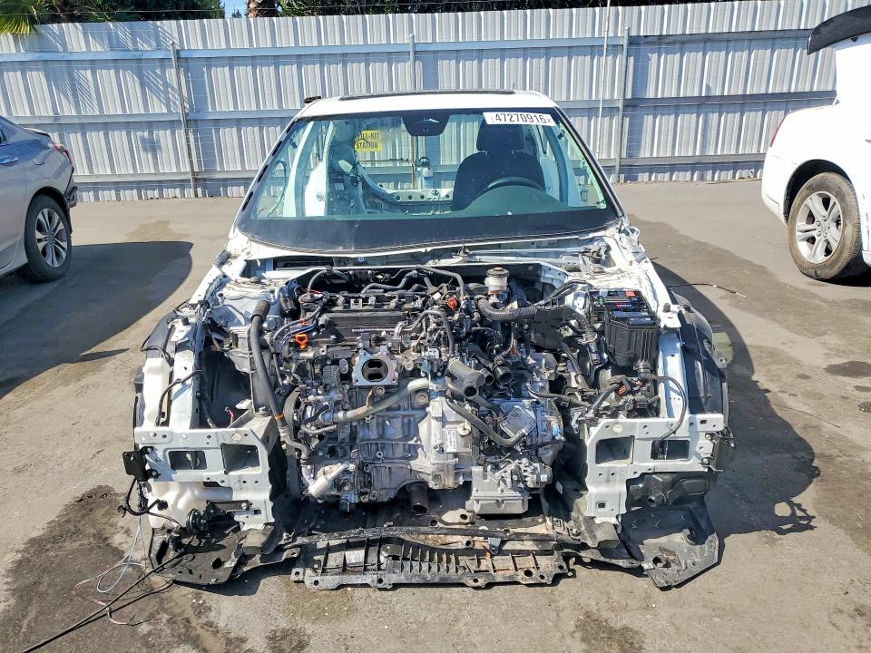 Продажа на аукционе авто 2024 Honda Civic, vin: 19XFL1H88RE006358, номер лота: 47270916