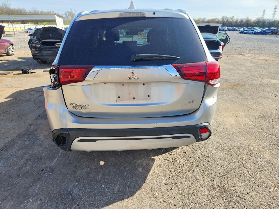 Продаж на аукціоні авто 2020 Mitsubishi Outlander, vin: JA4AD3A31LZ040472, номер лоту: 46176696