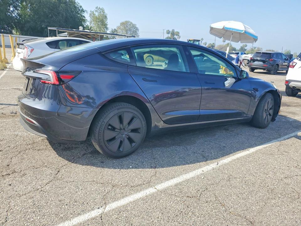 Продаж на аукціоні авто 2024 Tesla Model 3, vin: 5YJ3E1EA9RF782139, номер лоту: 47052706