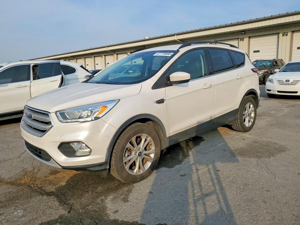 47779986 :رقم المزاد ، 1FMCU9HD4JUA51861 vin ، 2018 Ford Escape مزاد بيع