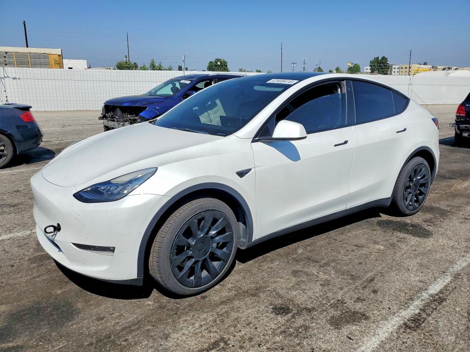 Продажа на аукционе авто 2022 Tesla Model Y, vin: 7SAYGDEE7NF410431, номер лота: 47408416