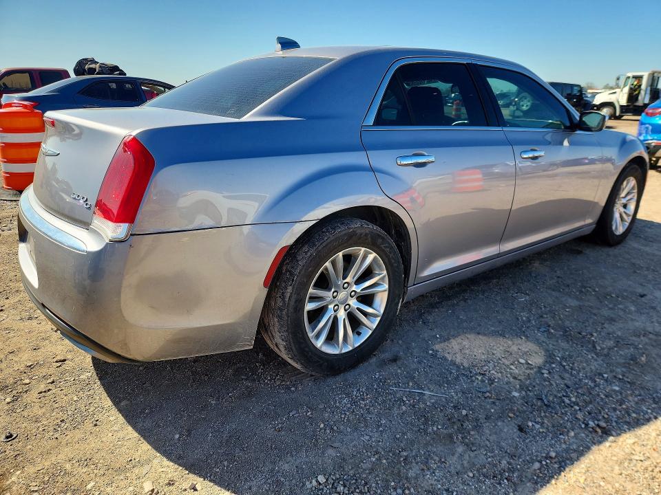 Продажа на аукционе авто 2016 Chrysler 300c, vin: 2C3CCAEG2GH123633, номер лота: 46010286
