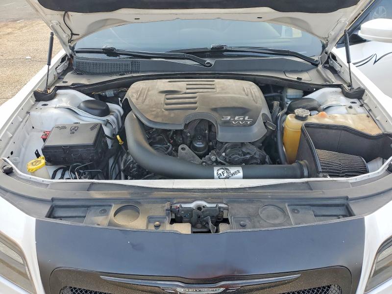 48017586 :رقم المزاد ، 2C3CCAGG5EH352639 vin ، 2014 Chrysler 300 مزاد بيع