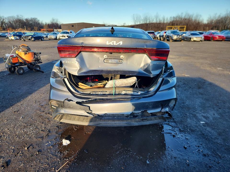 Продажа на аукционе авто 2023 Kia Forte, vin: 3KPF24AD0PE680206, номер лота: 45593676