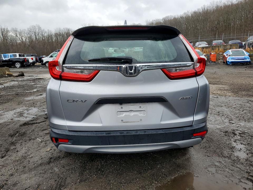 Продаж на аукціоні авто 2018 Honda Cr-v, vin: 2HKRW6H35JH209102, номер лоту: 46683656