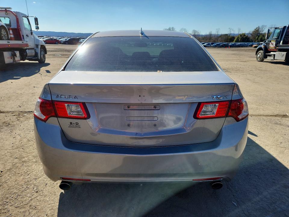 2010 Acura Tsx მანქანა იყიდება აუქციონზე, vin: JH4CU2F60AC021924, აუქციონის ნომერი: 45586736
