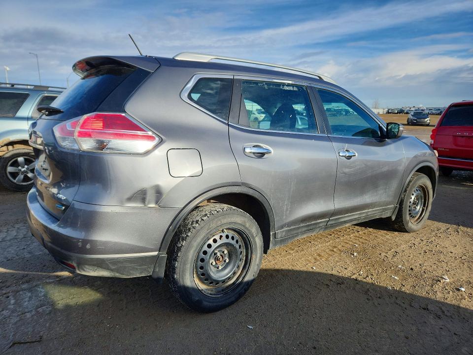 41767846 :رقم المزاد ، 5N1AT2MV0FC869276 vin ، 2015 Nissan Rogue مزاد بيع