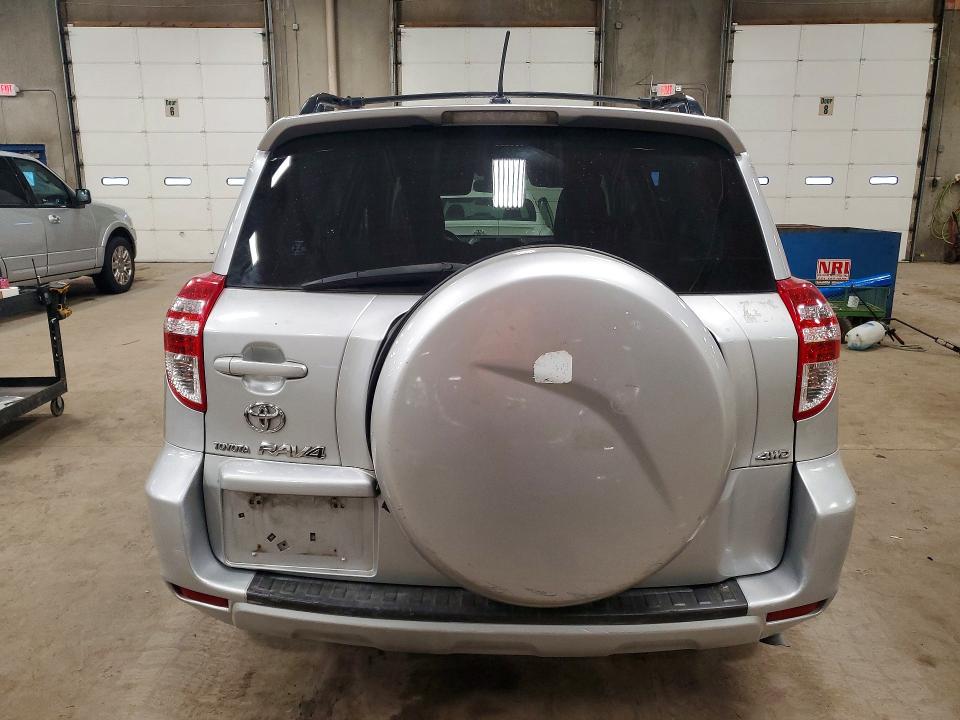 2010 Toyota Rav4 მანქანა იყიდება აუქციონზე, vin: JTMBF4DV5AD036670, აუქციონის ნომერი: 79960915