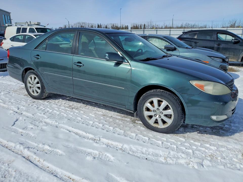 47936926 :رقم المزاد ، JTDBF30K620044680 vin ، 2002 Toyota Camry مزاد بيع