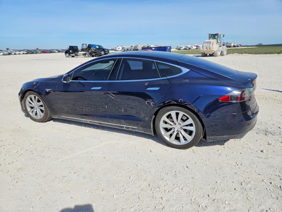 2015 Tesla Model S მანქანა იყიდება აუქციონზე, vin: 5YJSA1S15FFP77088, აუქციონის ნომერი: 78950005