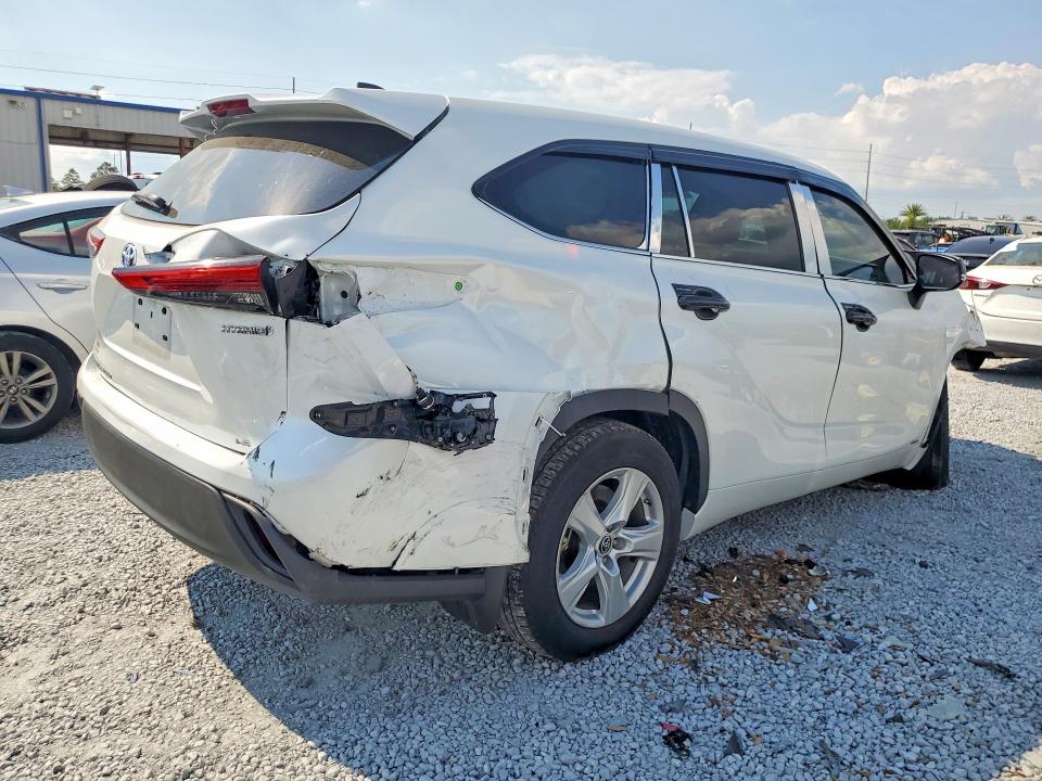 Продажа на аукционе авто 2023 Toyota Highlander Hybrid, vin: 5TDBBRCH7PS106753, номер лота: 47658726