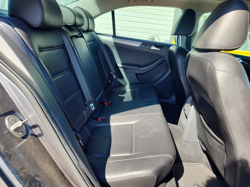 45585216 :رقم المزاد ، 3VWD17AJ2FM342793 vin ، 2015 Volkswagen Jetta مزاد بيع