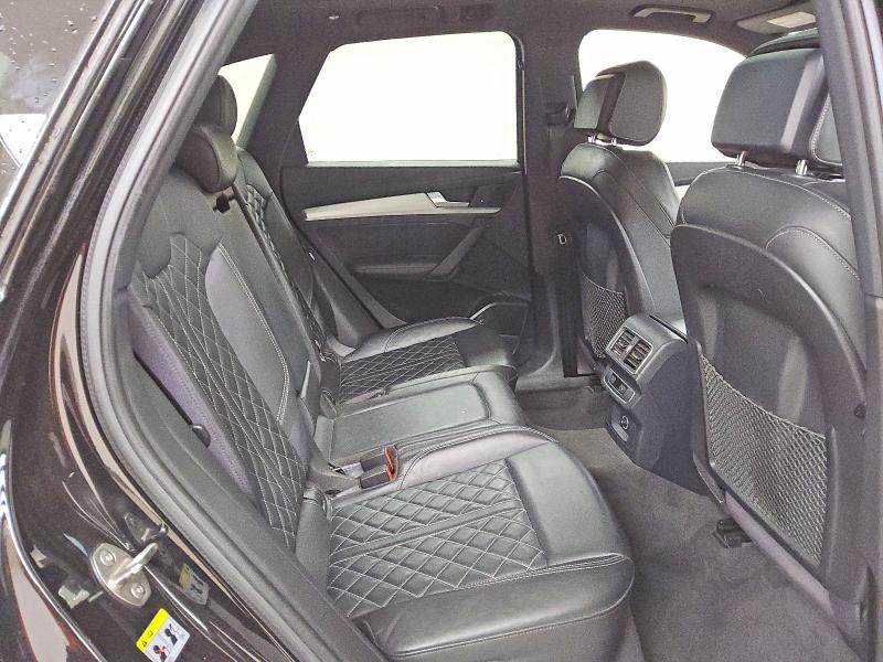 42039706 :رقم المزاد ، WA1A4AFY1J2044374 vin ، 2018 Audi Sq5 مزاد بيع