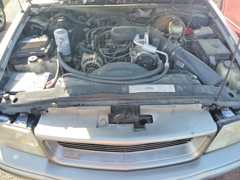 Продаж на аукціоні авто 2000 Gmc Jimmy, vin: 1GKCS18W6YK221564, номер лоту: 75456065