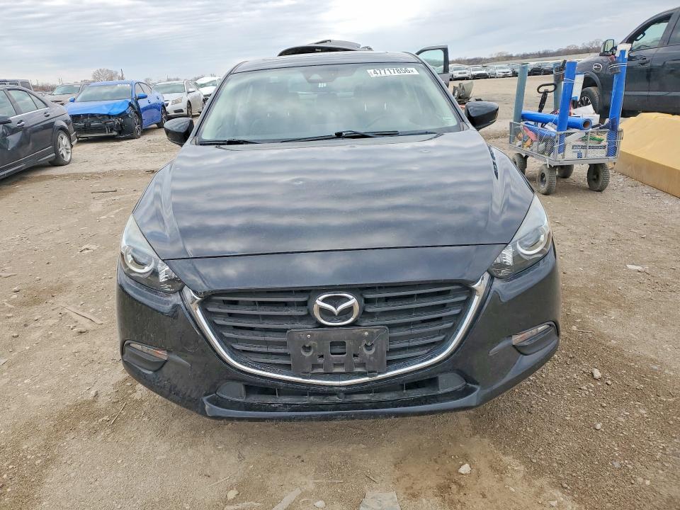 47717856 :رقم المزاد ، 3MZBN1V36JM168143 vin ، 2018 Mazda 3 مزاد بيع