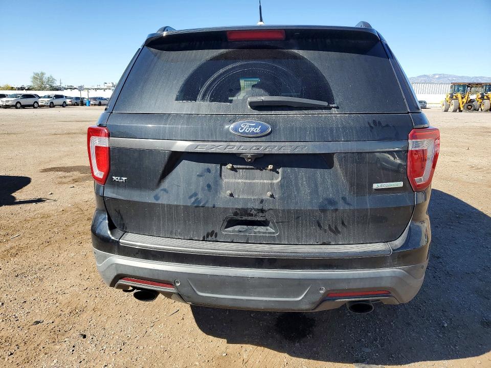 46051026 :رقم المزاد ، 1FM5K7DH2JGB56490 vin ، 2018 Ford Explorer مزاد بيع