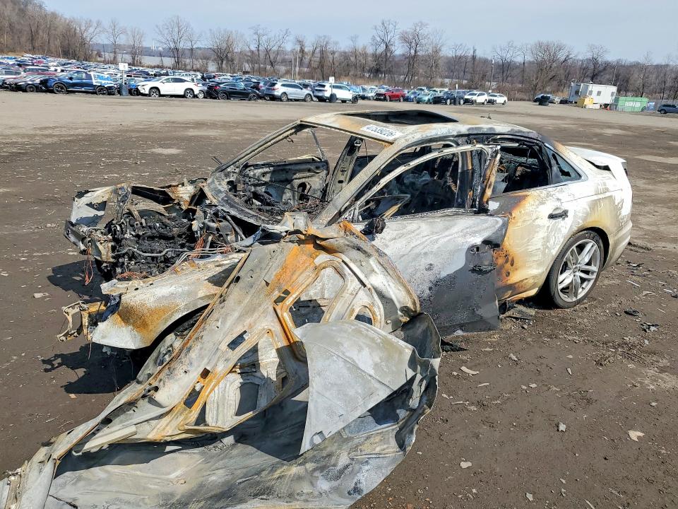 2023 Audi A4 მანქანა იყიდება აუქციონზე, vin: WAUEAAF42PN009974, აუქციონის ნომერი: 47539226