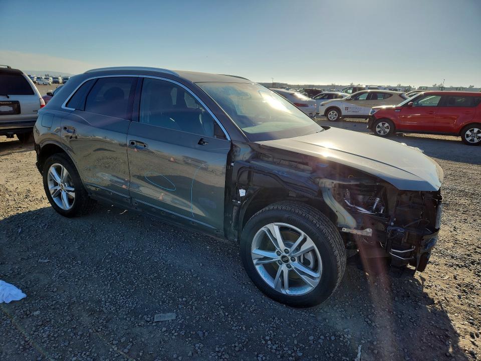 47452986 :رقم المزاد ، WA1DECF35R1043014 vin ، 2024 Audi Q3 مزاد بيع