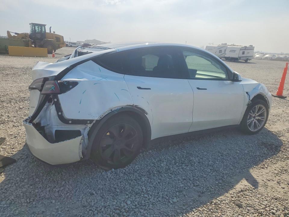 Продажа на аукционе авто 2023 Tesla Y, vin: 7SAYGDEE6PA032456, номер лота: 47570116