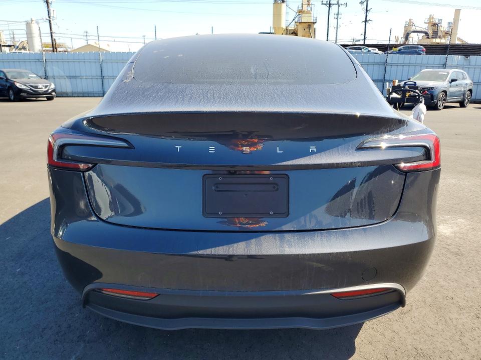 2025 Tesla Model 3 მანქანა იყიდება აუქციონზე, vin: 5YJ3E1EA8SF905810, აუქციონის ნომერი: 45953136
