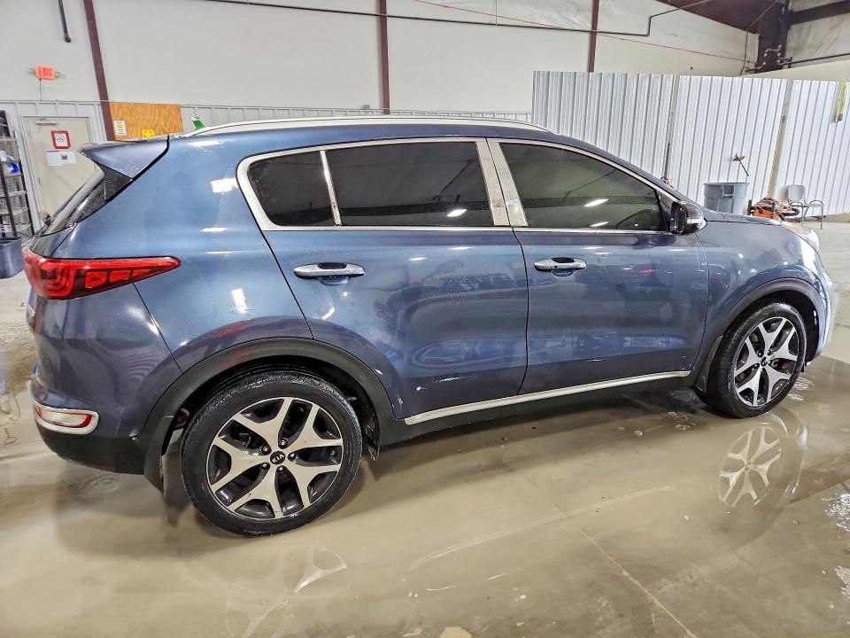 79722625 :رقم المزاد ، KNDPR3A63H7176889 vin ، 2017 Kia Sportage مزاد بيع