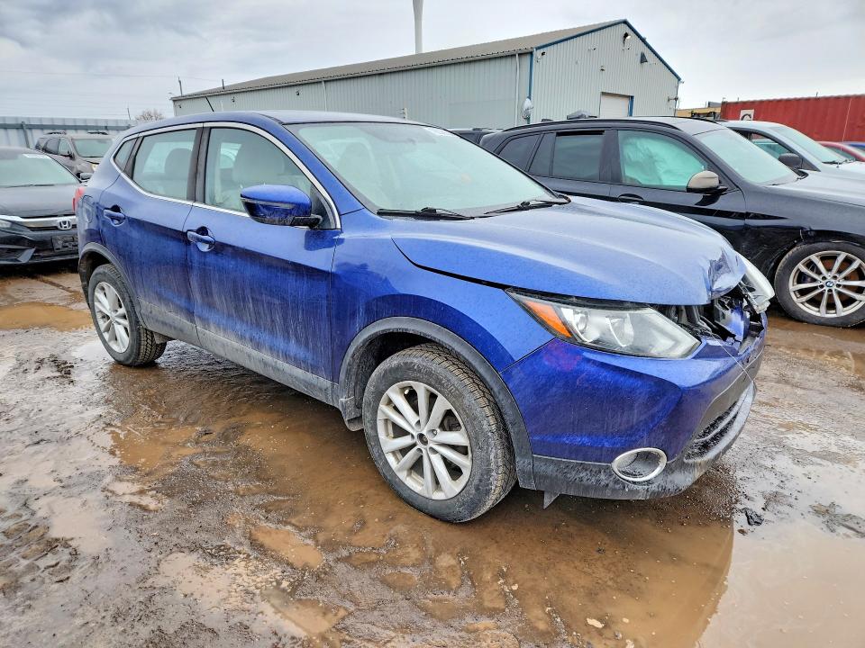 2017 Niss Rogue Sport მანქანა იყიდება აუქციონზე, vin: JN1BJ1CR0HW115117, აუქციონის ნომერი: 78836935