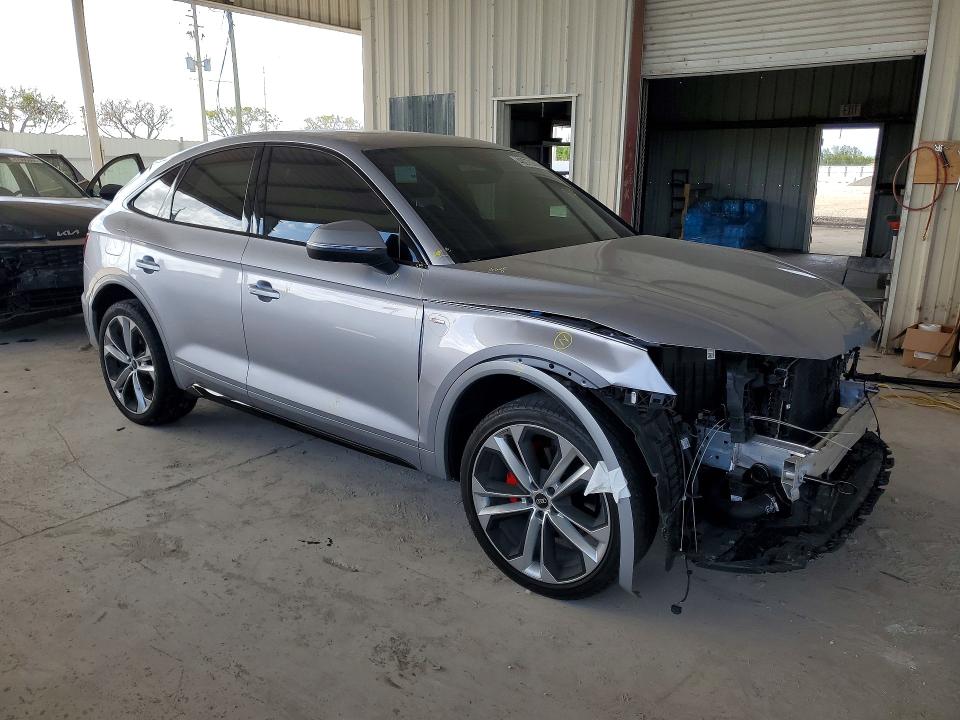 Продаж на аукціоні авто 2024 Audi Q5, vin: WA15AAFY3R2007137, номер лоту: 48070356