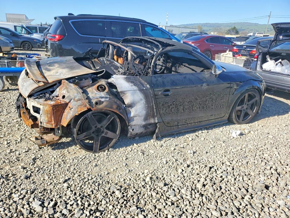 41642536 :رقم المزاد ، TRU41AFK9A1021590 vin ، 2010 Audi Tts مزاد بيع