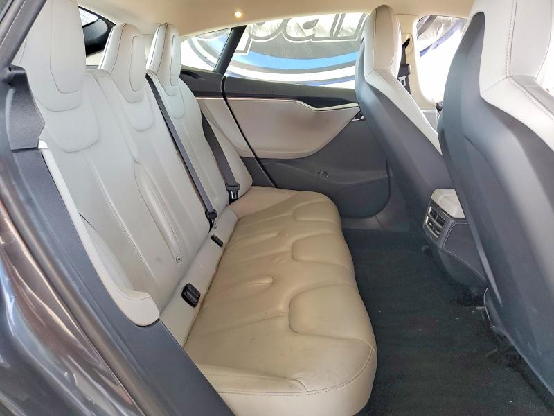 41760316 :رقم المزاد ، 5YJSA1H17EFP61285 vin ، 2014 Tesla Model S مزاد بيع
