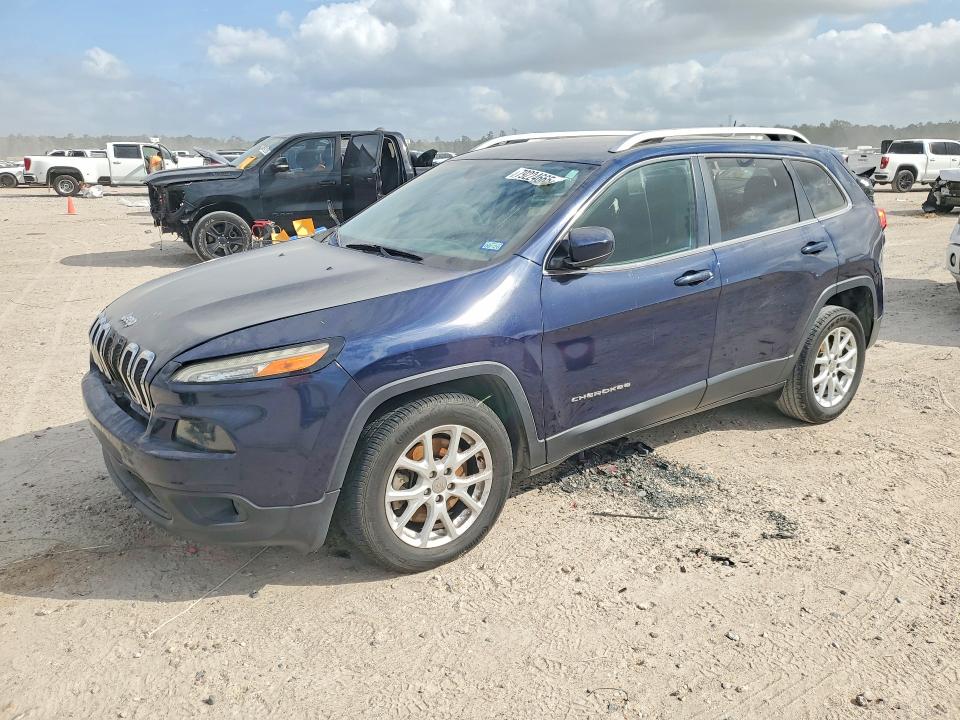 79224665 :رقم المزاد ، 1C4PJLCB5GW302479 vin ، 2016 Jeep Cherokee مزاد بيع