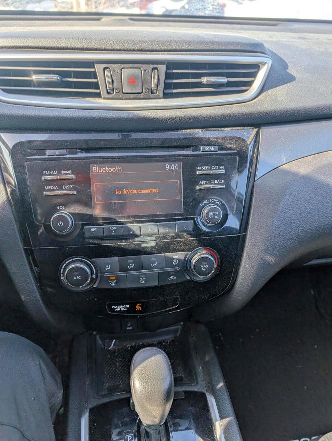 2015 Nissan Rogue მანქანა იყიდება აუქციონზე, vin: 5N1AT2MV4FC803538, აუქციონის ნომერი: 78272565