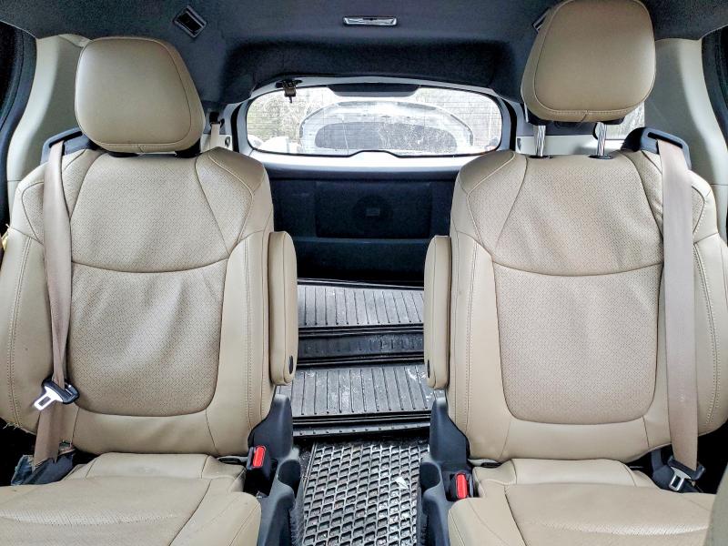 79826095 :رقم المزاد ، 5TDGSKFC6RS138982 vin ، 2024 Toyota Sienna مزاد بيع