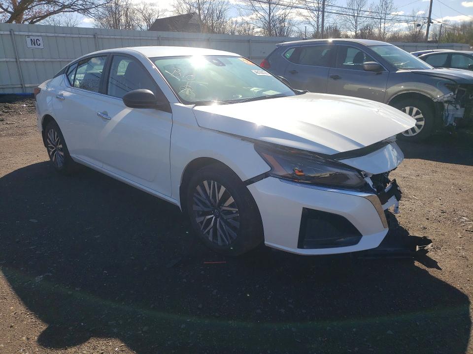 46130126 :رقم المزاد ، 1N4BL4DW6SN421738 vin ، 2025 Nissan Altima مزاد بيع