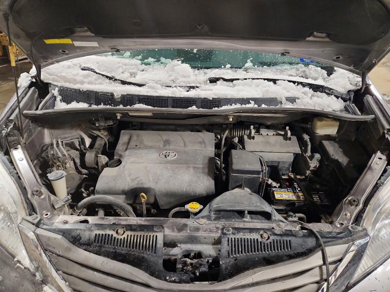 2014 Toyota Sienna მანქანა იყიდება აუქციონზე, vin: 5TDDK3DC6ES092270, აუქციონის ნომერი: 45592206