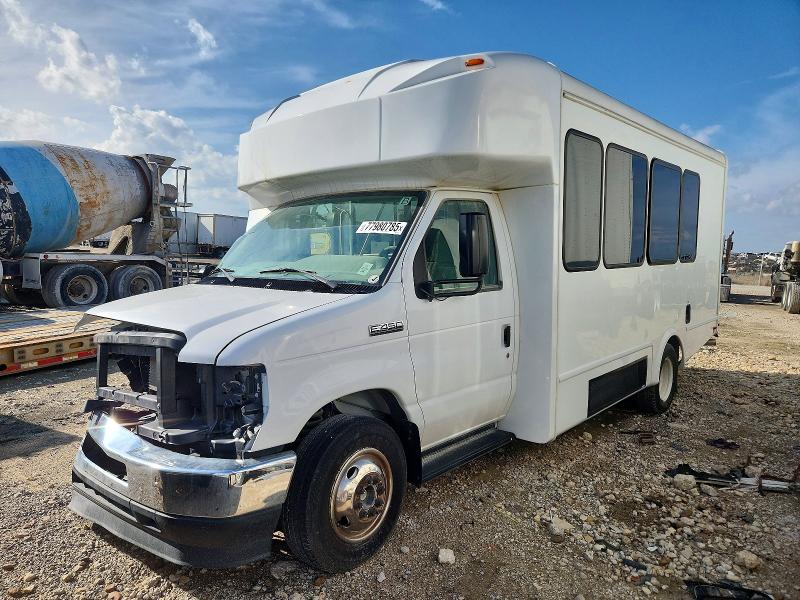 Продажа на аукционе авто 2024 Ford Econoline, vin: 1FDFE4FN1RDD17602, номер лота: 77980785
