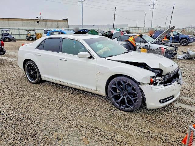 Продажа на аукционе авто 2014 Chrysler 300, vin: 2C3CCABG5EH283183, номер лота: 79791935