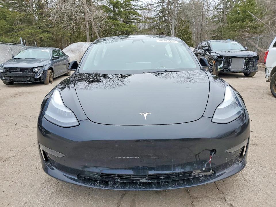 Продажа на аукционе авто 2022 Tesla Model 3, vin: 5YJ3E1EA0NF164511, номер лота: 46381936