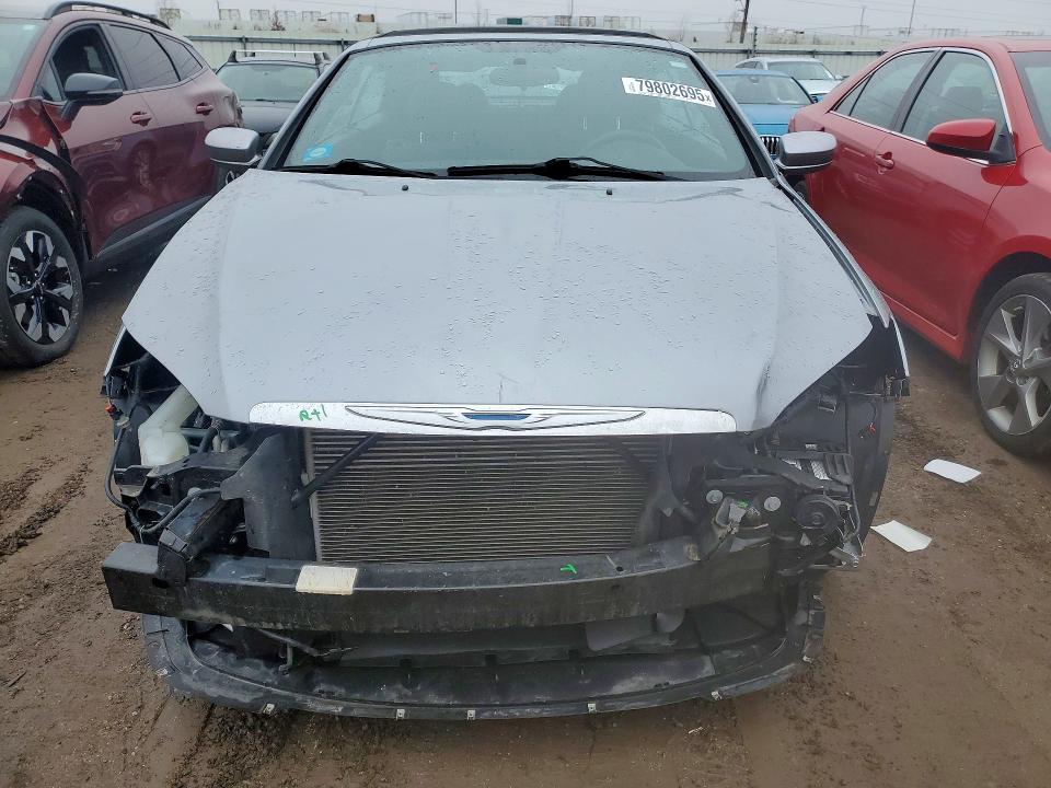 Продажа на аукционе авто 2014 Chrysler 200, vin: 1C3BCBEB0EN158360, номер лота: 79802695
