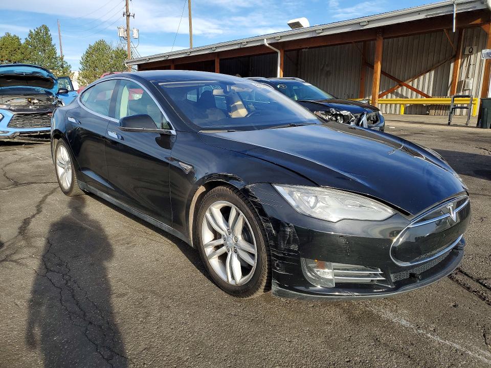 Aukcja sprzedaży 2013 Tesla Model S, vin: 5YJSA1CN1DFP16187, numer aukcji: 46701226