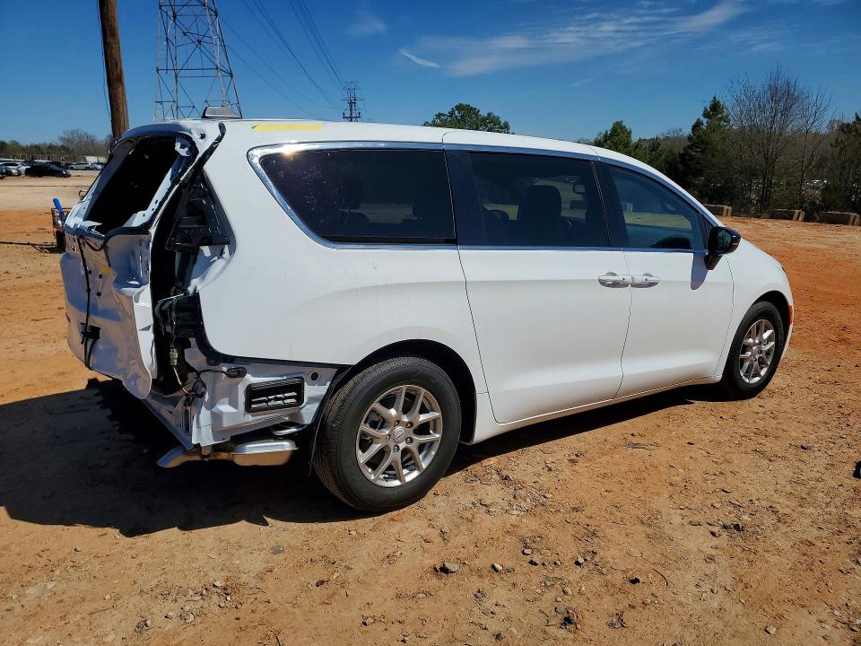Продажа на аукционе авто 2025 Chrysler Voyager, vin: 2C4RC1CG9SR588308, номер лота: 46729686